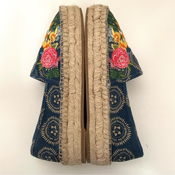 Johnny Was New Anemone Espadrille Slip Ons - Picture 6 of 12